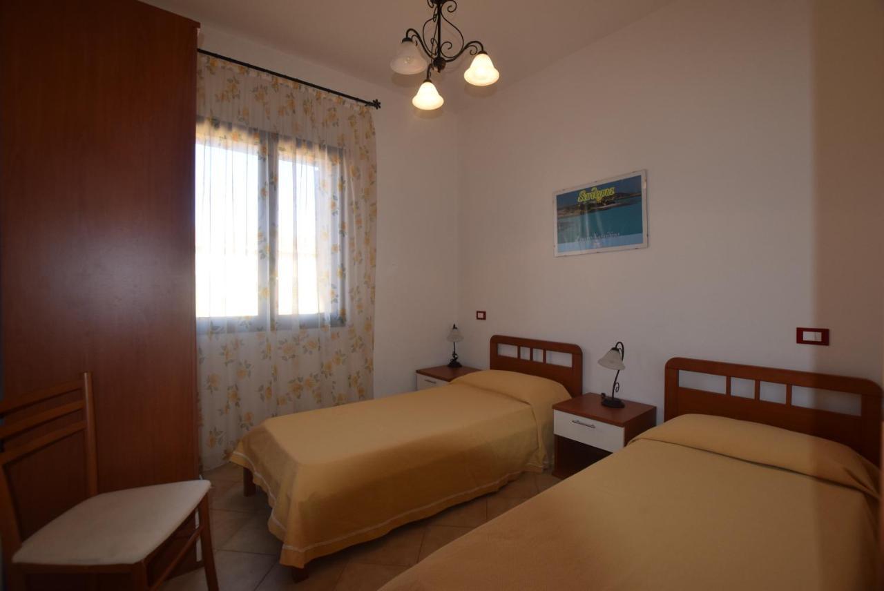 Residenza Sul Mare Lejlighedshotel Valledoria  Eksteriør billede