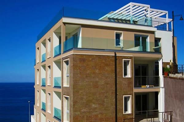 Residenza Sul Mare Lejlighedshotel Valledoria  Eksteriør billede